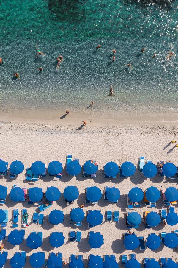 Janna E Sole Resort Будоні Екстер'єр фото